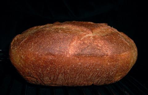Fluweelzacht bonenbrood uit de romertopf 2