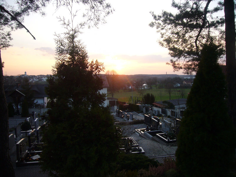 Sunset on the graves (2)