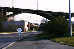 ex-CSD 498.022 Under Branicky Most, Branik, Prague, CZ, 2007