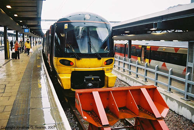 First Northern (Metro Trains) #333010 At Leeds New Station, Leeds, West Yorkshire, England(UK), 2007