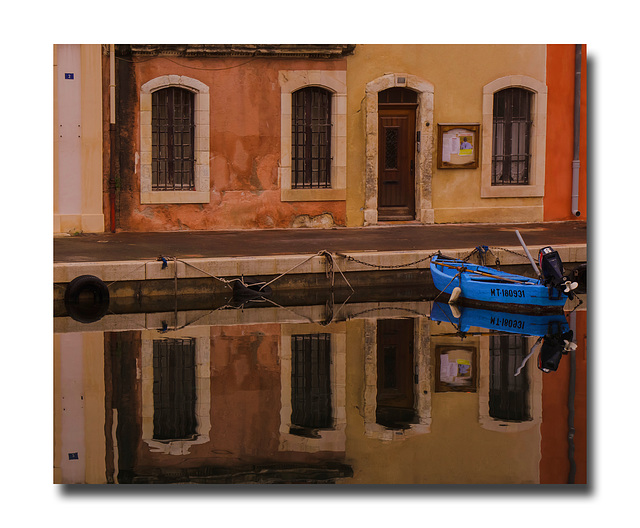 Reflets. Reflets.