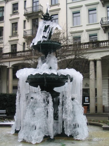 ice-fountain