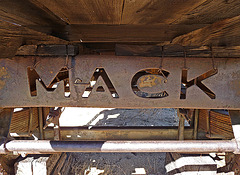 Desert Queen Ranch Mack Truck (2560)