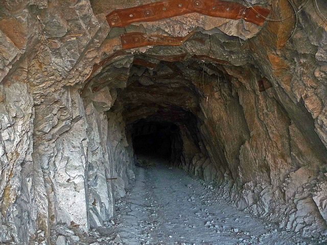Warm Spring Talc Mine (3350)