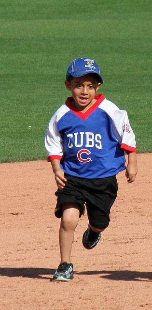 Kid Running The Bases (0793A)