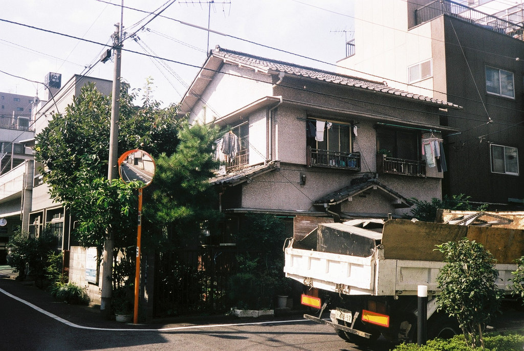 tokyo-10-2001-2-15