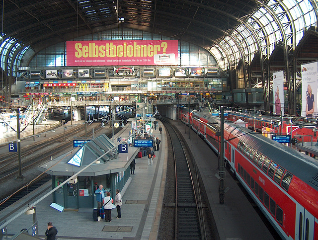 Hamburg, Main Station