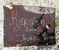 Kjerstun Loves Justin (8872)
