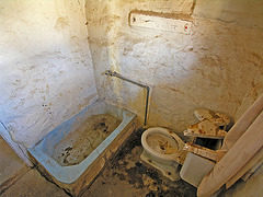 Barker Ranch Bathroom (6605)