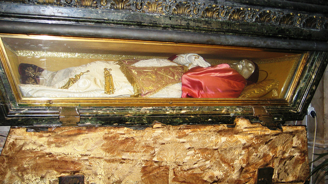 Rome, Pope's mummy
