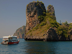 Other dive boat on Phi Phi Leh