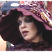 Cute and sexy Hatter / Jolie Dame à chapeau - Modifié avec microsoft photo editor - Disneyworld / 30 décembre 2006