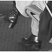 Blonde in chunky heeled boots /  Blonde en bottes à talons moyens et larges - Aéroport de Bruxelles - 19 octobre 2008 - Photofiltrée en noir & blanc.