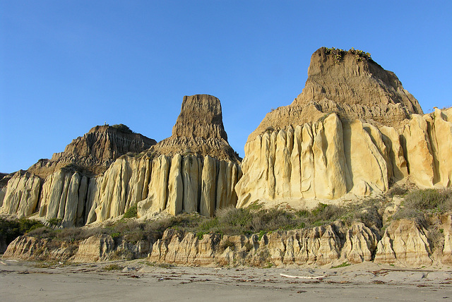 San Onofre Cliffs (7098)