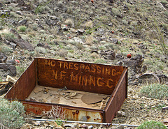 No Trespassing NF Mining Co (1453)