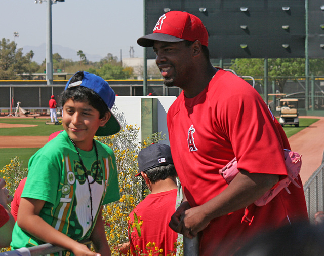 Anaheim Angels Posing For Photos (0983)