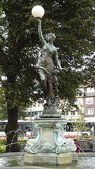 "Puvogelbrunnen"