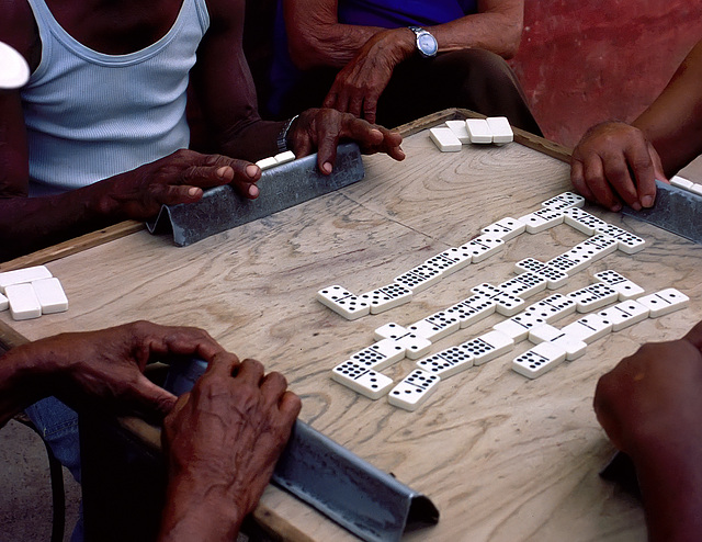 black hands - white domino