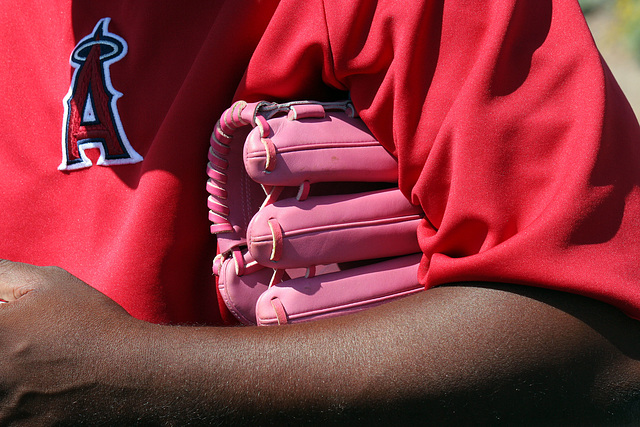 Pink Baseball Glove (1000)