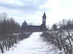 Abbaye St-Benoit-du-lac  /   St-Benoit-du-lac  Abbey -  Quebec, CANADA  - 6 février 2009 - Recadrage  /  Close-up.