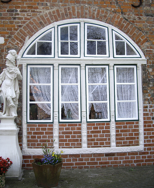 Fenster von 1609 im Kreis Stade