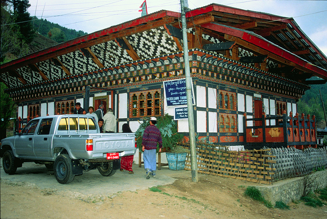 Buying Bumthang cheese and fruit liqueur