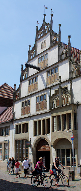 spätgotisches Steingiebelhaus von 1576 in Lemgo