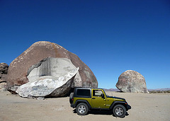 Giant Rock (2646)
