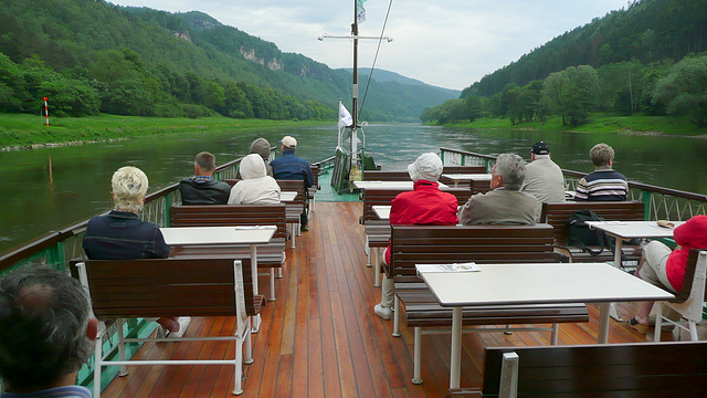 Fahrt auf der Elbe - Ekskurso sur Elbe - tour sur L'Elbe