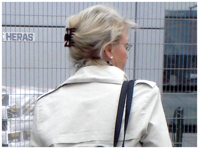 Heras blonde mature in extreme hammer heeled boots - Brussels airport  /  19-10-2008