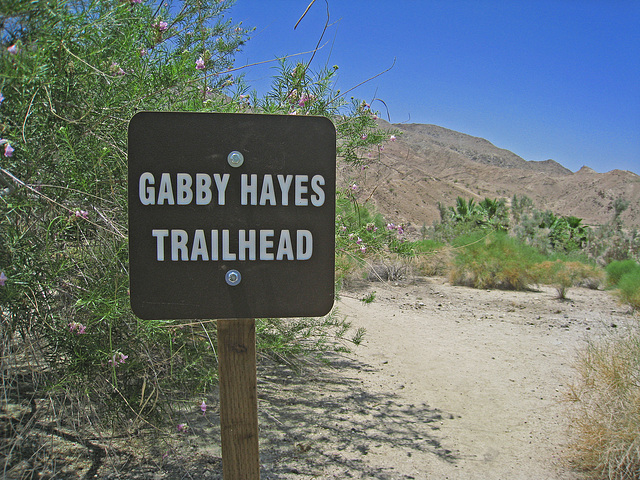 Gabby Hayes Trailhead (0810)