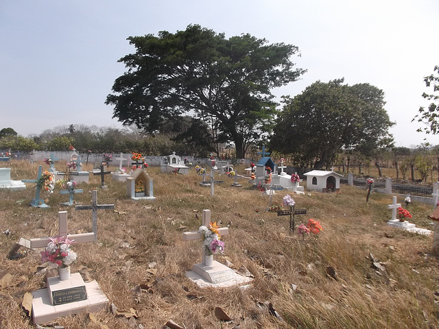 Cimetière hispanique / Hispanic cemetery / Cementerio hispano.