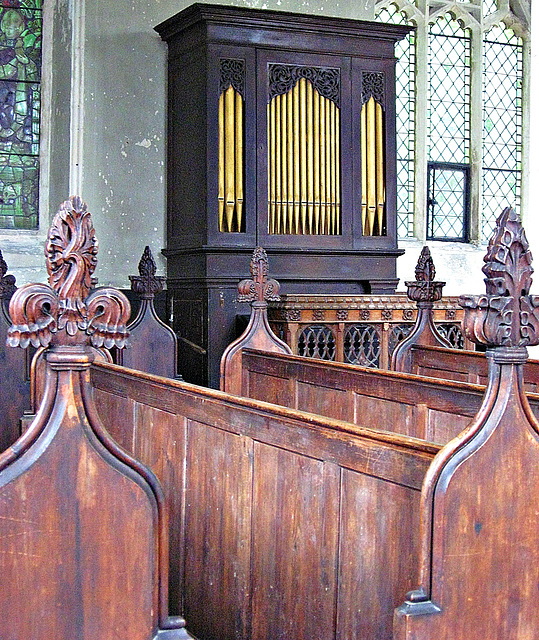 Pipes and pews