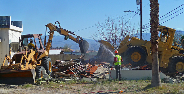 Demolition Underway (3889)