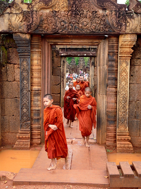 Banteay Srei Gateway- Young Buddhist Monks Emerging