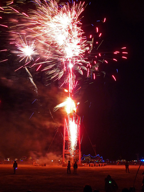 Fireworks at The Man (1211)