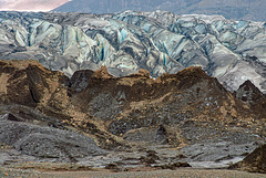 The Svinafellsjökull glacier