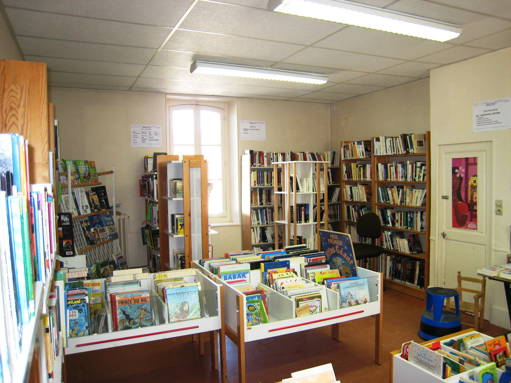 Bibliothèque de Bombon