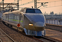 Shinkansen series 100