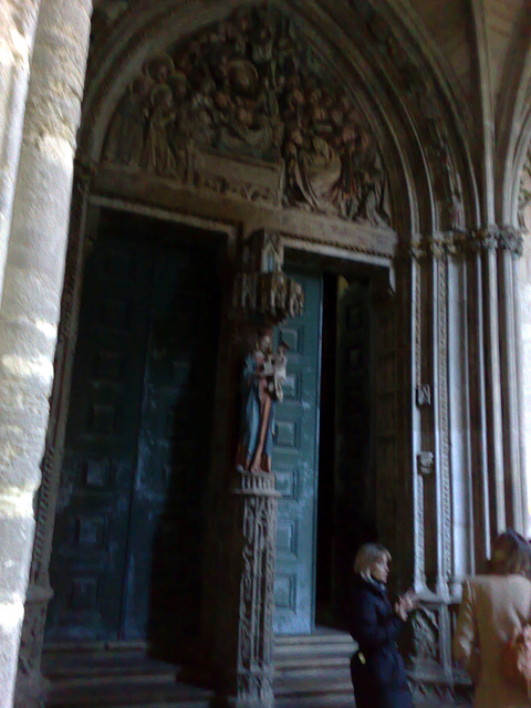 Catedral de Pamplona: Puerta del Amparo.
