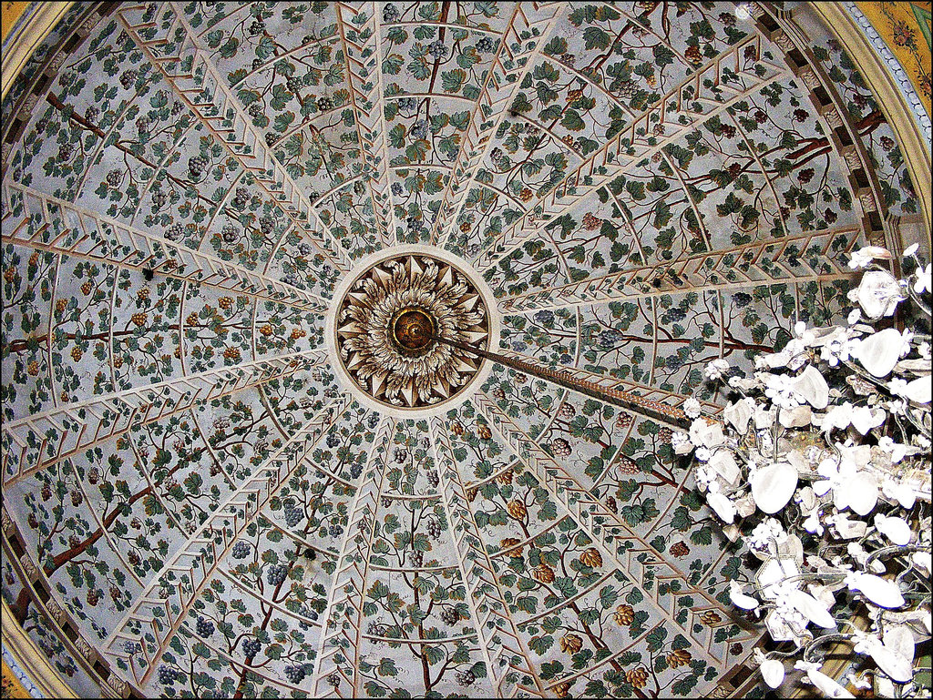 Floral cupola