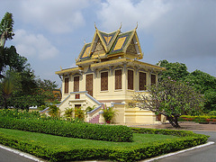 royal palace, cambodia