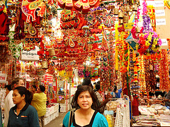 the colors of little india, singapore