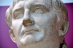 Galerie Keizersstandbeelden – Keizer Trajanus