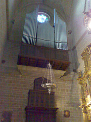 Catedral de Pamplona: Órgano