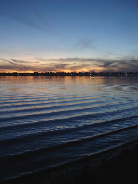 Coucher de soleil automnal / November sunset