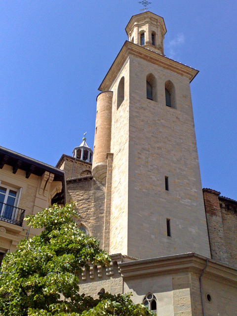 Julio 2008064 edited. Torre de San Cernin.(Pamplona)
