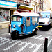 Amsterdam -  Un bleu roulant typique !! Cute Blue Taxi !