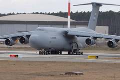 70-0455 C-5A US Air Force