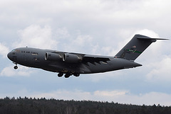 00-0182 C-17A US Air Force